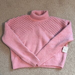 NWT‼️ Free People size small Pink Textured Women's Sweater